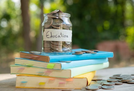 Éduquer à l'argent